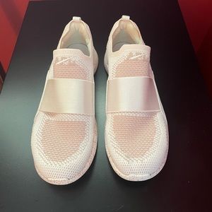 PINK APL TECHLOOM BLISS ATHLETIC SHOES